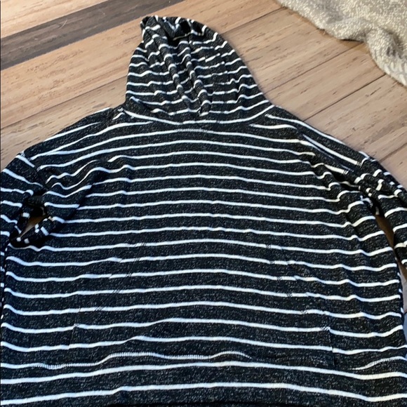 Long sleeve - Picture 1 of 3